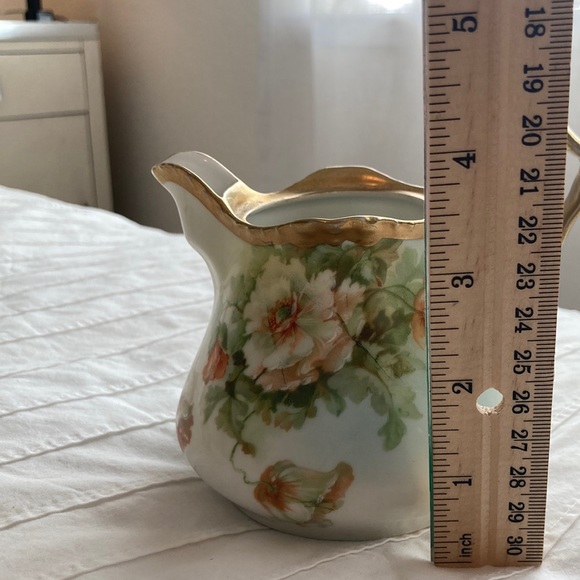 Beyer&Bock Royal Rudolstadt porcelain creamer, peonies floral pattern - Picture 8 of 14